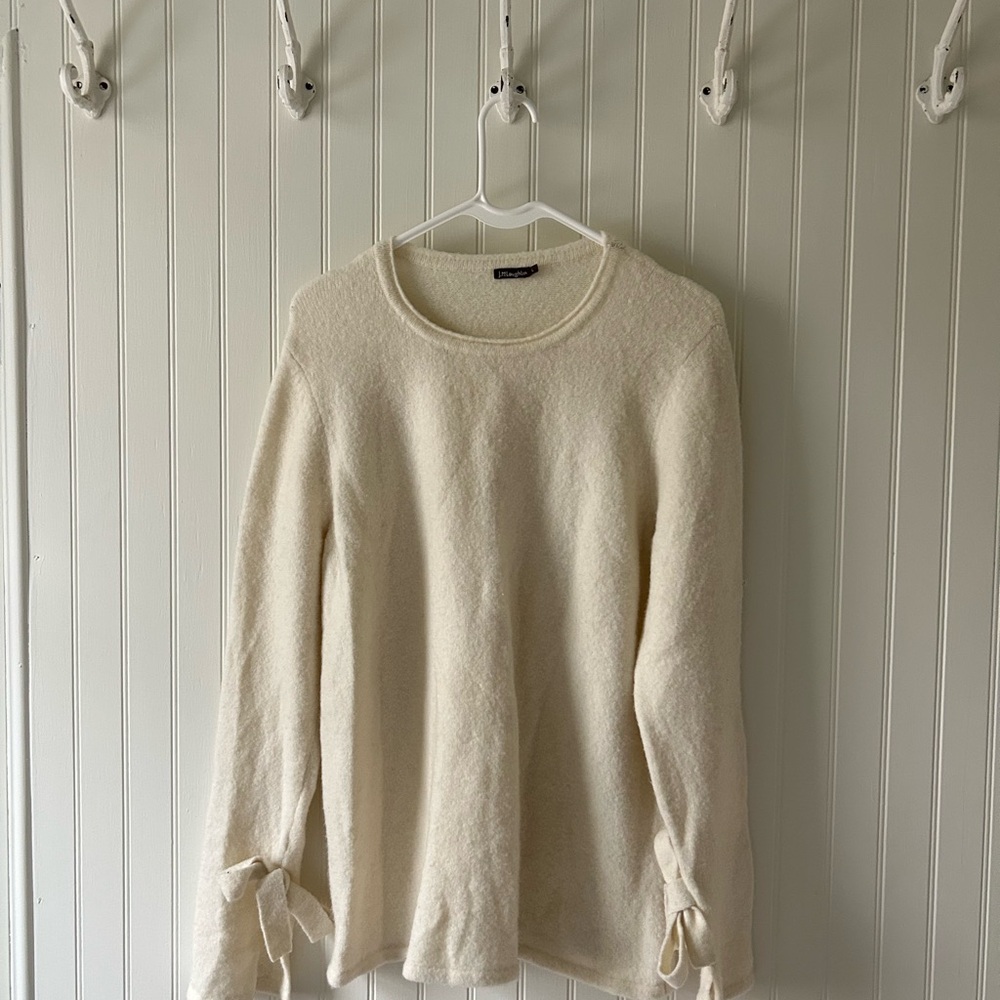 J. McLaughlin Elegant Cream Sweater with Bow Details